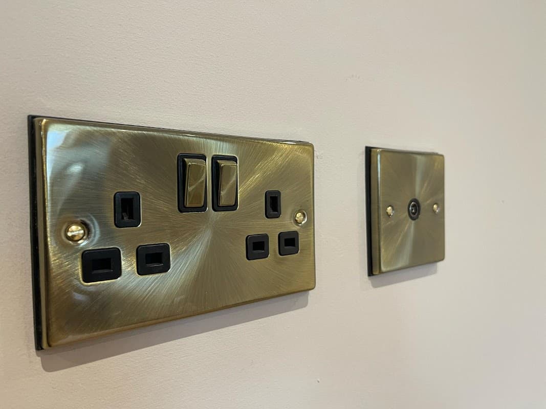 Kirkbride Electrical Solutions - Electricians in doncaster