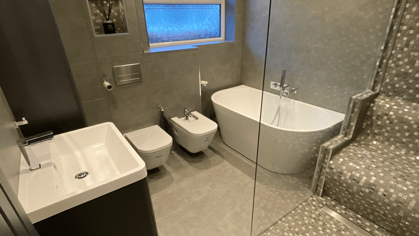 Paul's Plumbing and Property Maintenance - Plumbers in doncaster