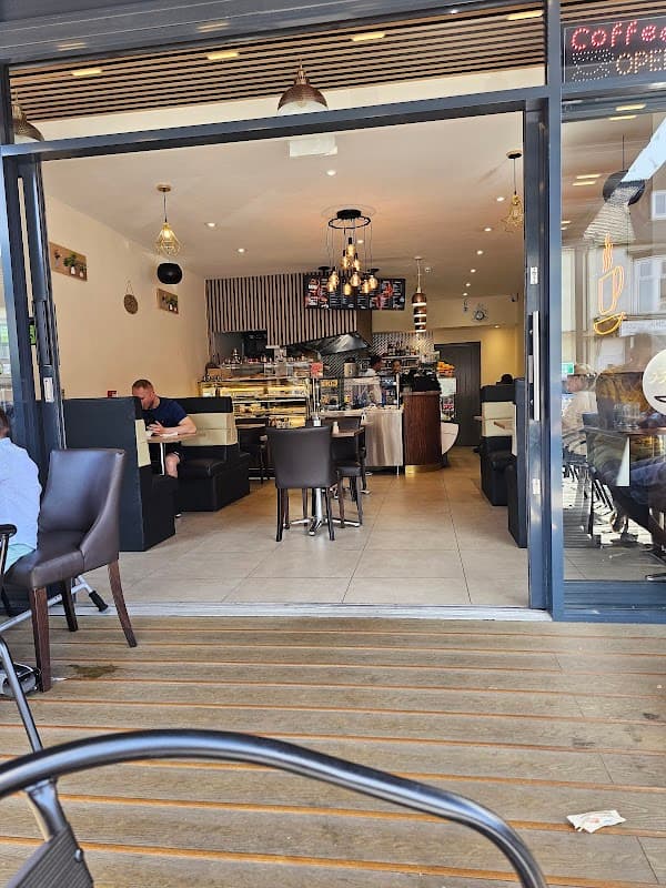 Cafe Zer Cafe in doncaster