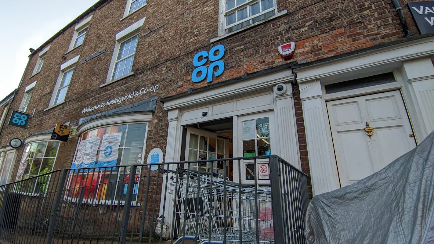 Co-op Food - Easingwold - Long Street - Corner Shops in easingwold