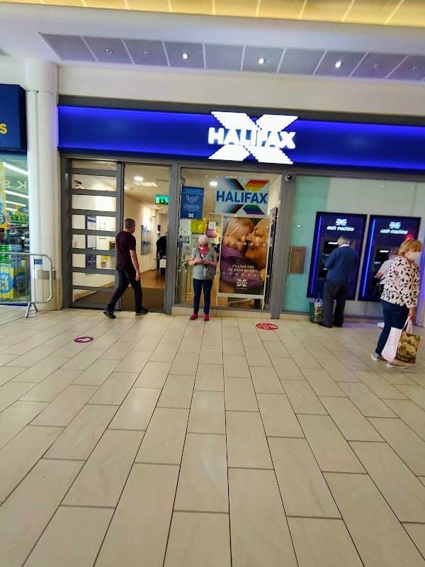 Halifax - Banks in eckington