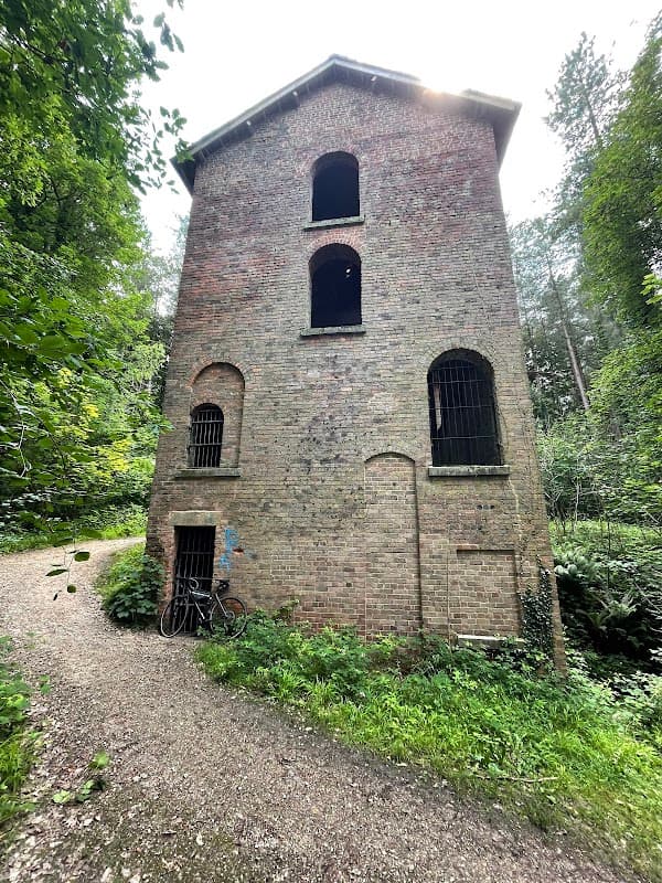 Seldom Seen Engine House - Historic Site in eckington