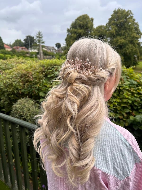 All About Me - Hair Salons in exley