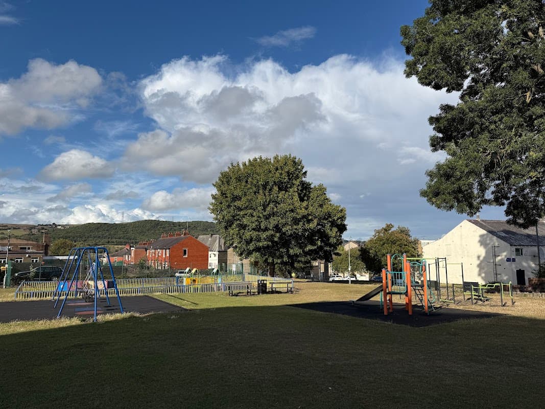Boxhall Playground - Playgrounds in exley