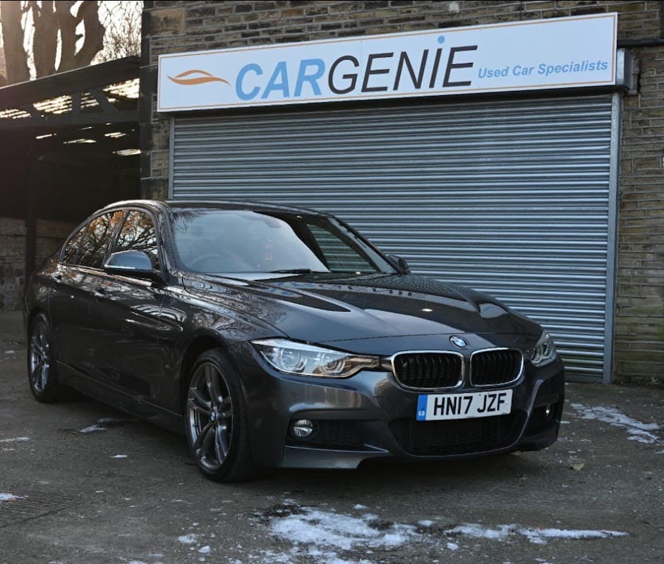 Car Genie UK - Car Dealers in exley