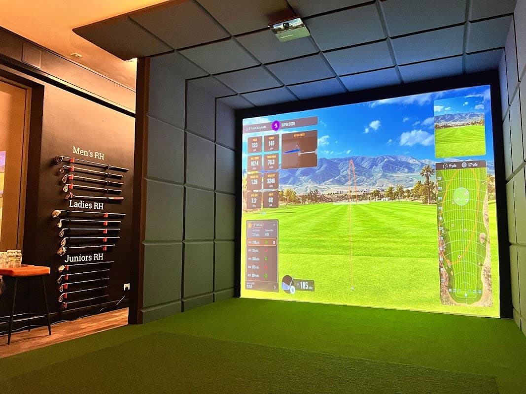 Fore Golf Studio - Golf Course in exley