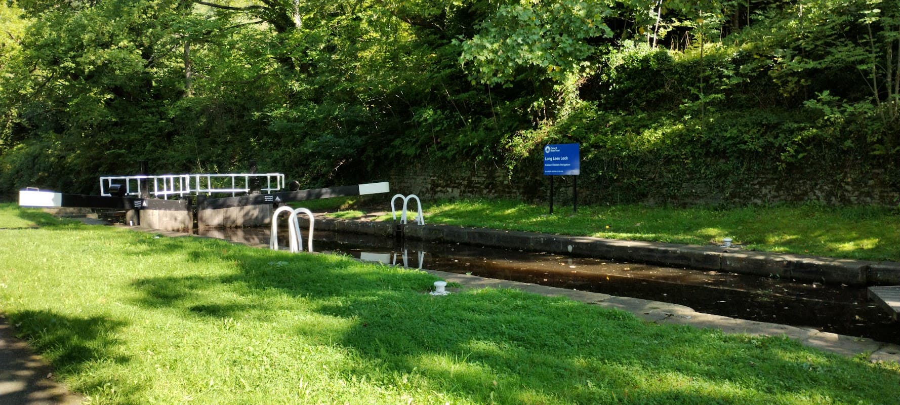 Long Lees Lock - Picnic Areas in exley
