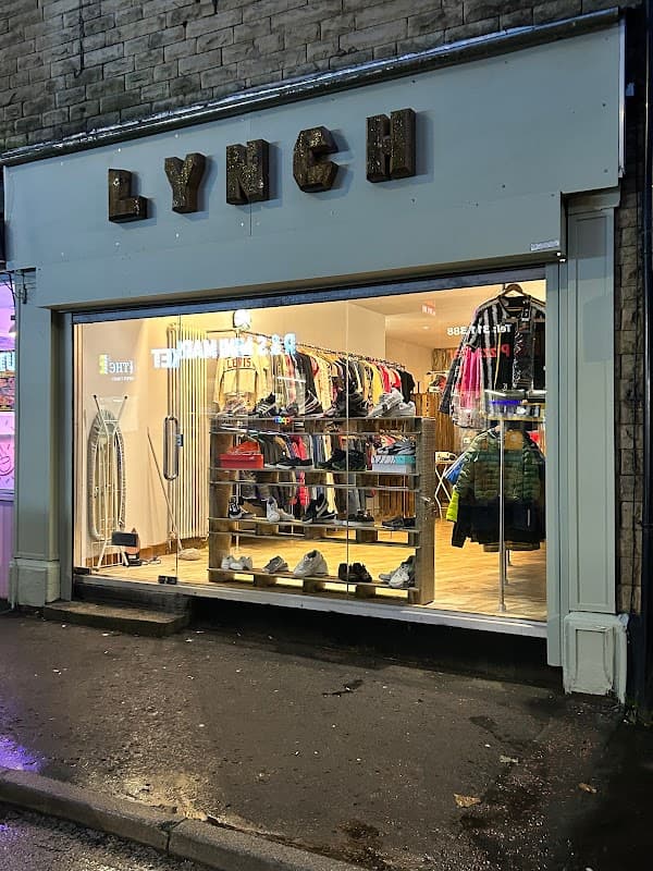 LYNCH apparel