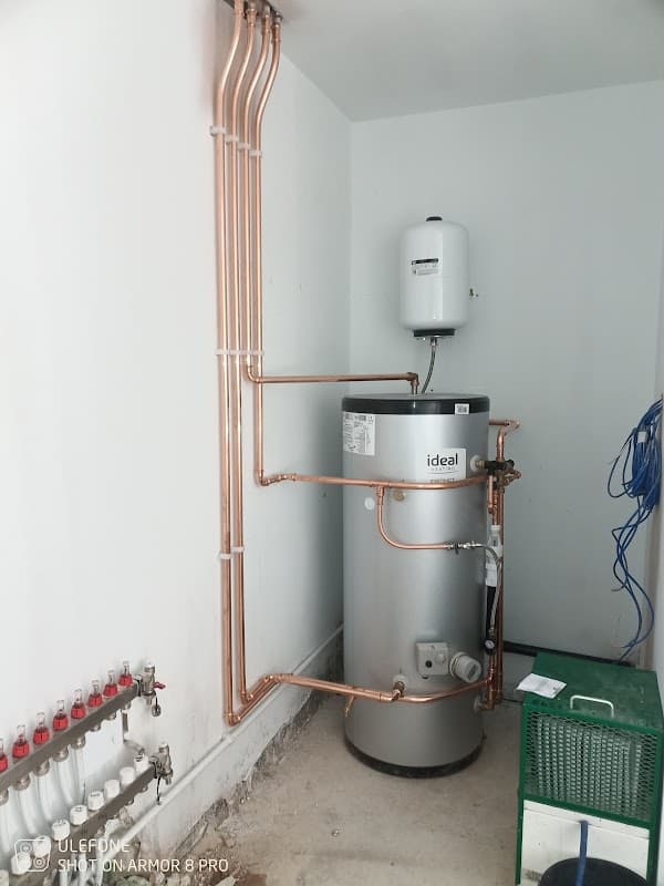 P&w plumbing and tiling