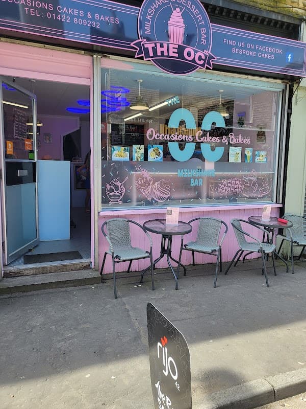 THE OC (occasions cakes and bakes ltd) milkshake bar elland - Bakers in exley