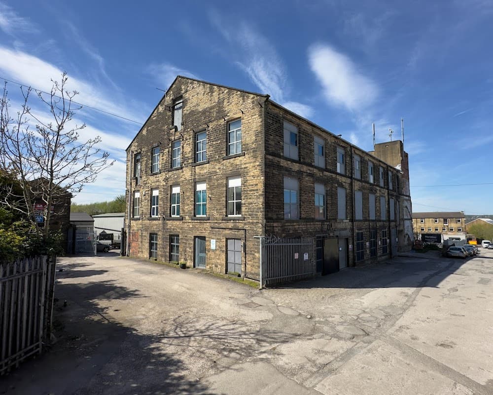 Grangefield Storage - Self Storage in farsley