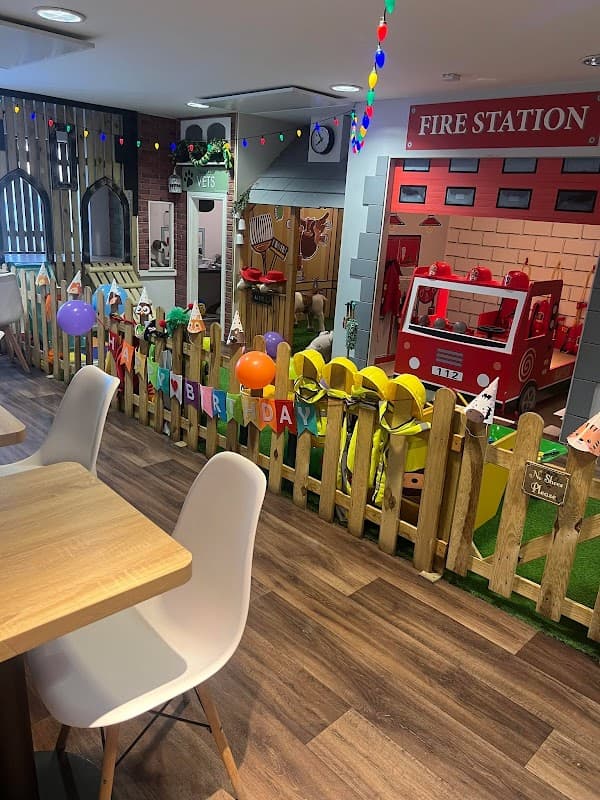 Little Burrowers - Entertainment in farsley