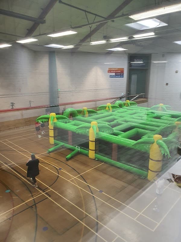 Pudsey Leisure Centre - Gyms in farsley