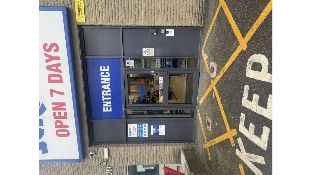 Screwfix Pudsey - DIY Stores in farsley