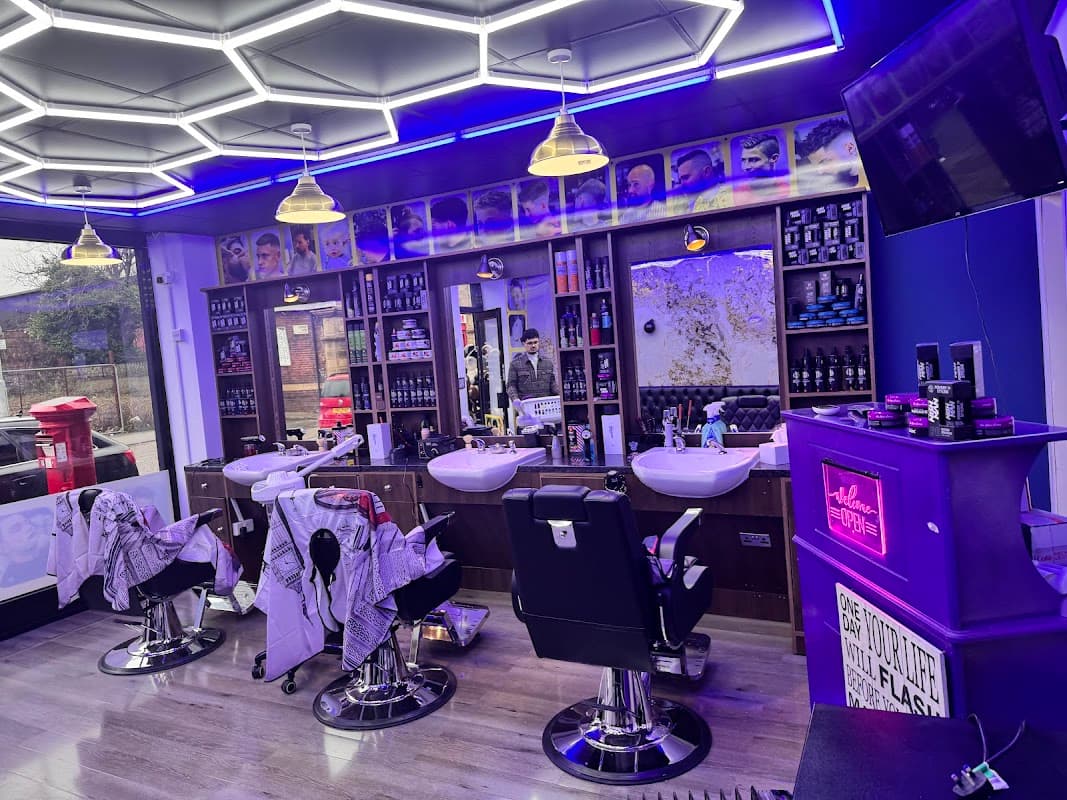 STAR BARBERS - Barbers in farsley