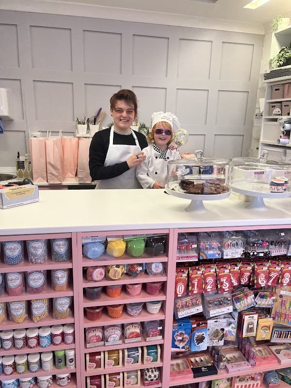 The Farsley Cake Co - Bakers in farsley