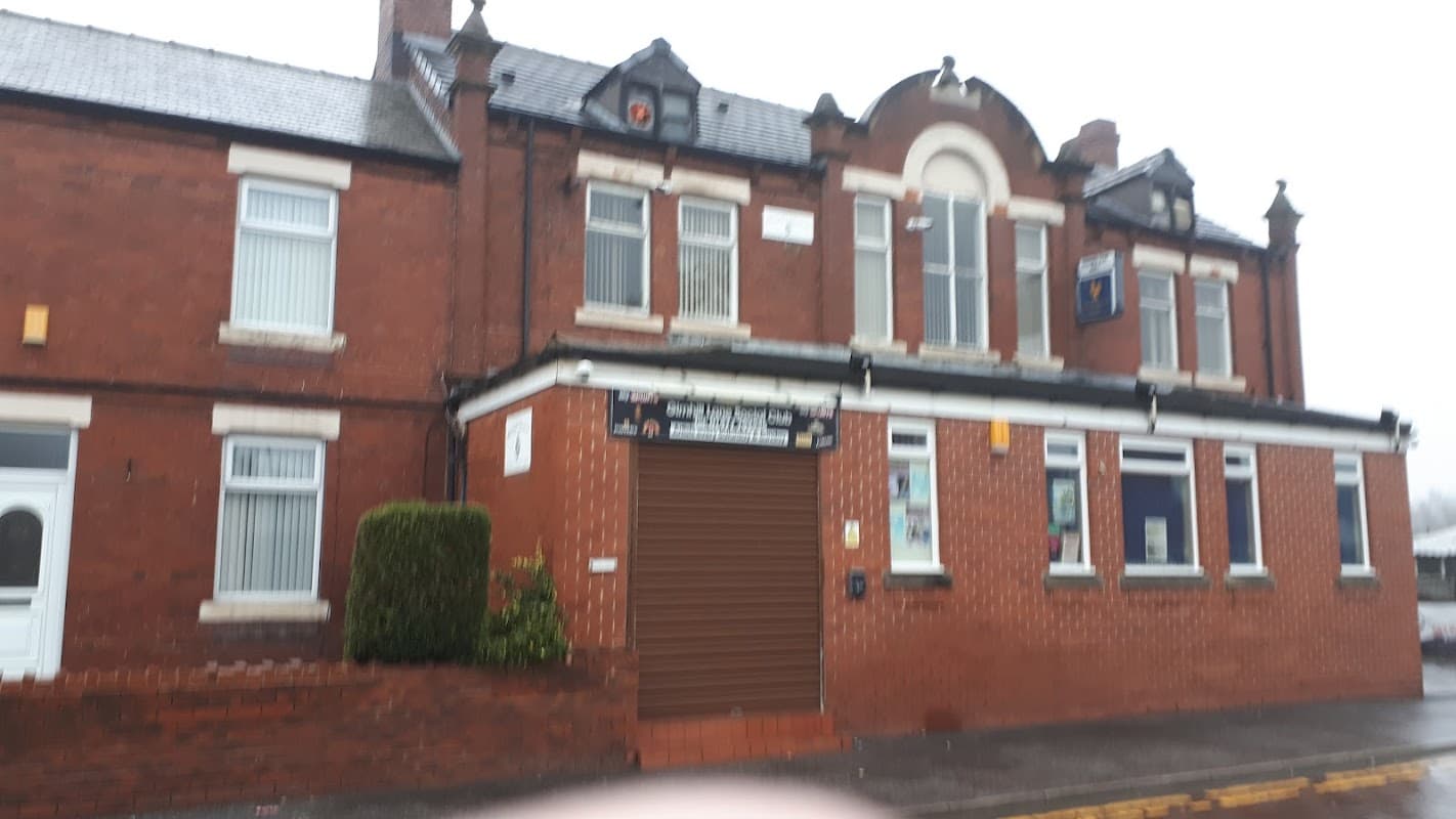 Food & drink at Girnhill Lane Working Mens Club in featherstone