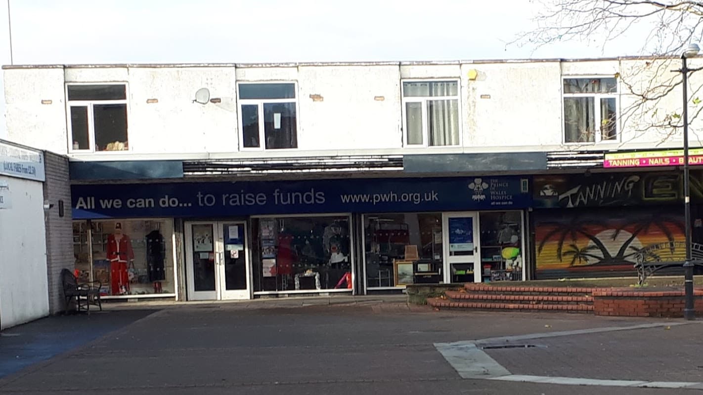 The Prince Of Wales Hospice Shop - Featherstone - Discount Stores in featherstone