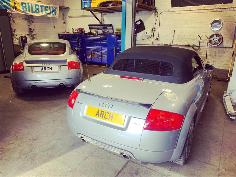 Arch Garage - Garages in filey