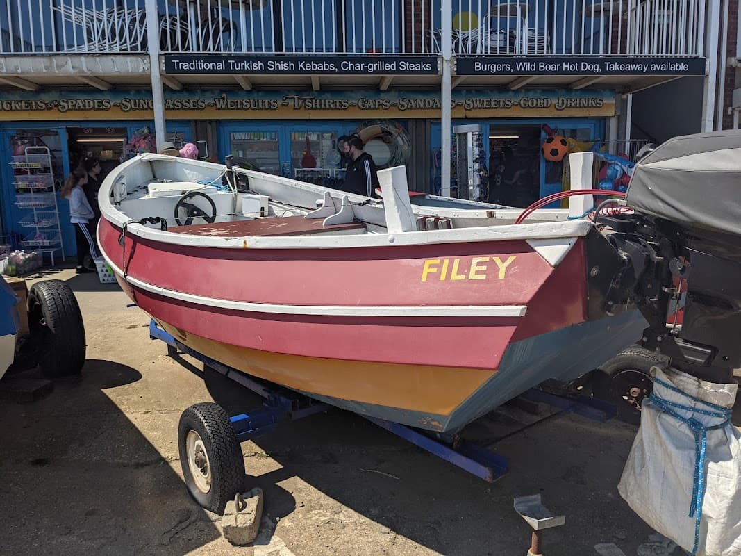 Ella's emporium - Gift Shops in filey