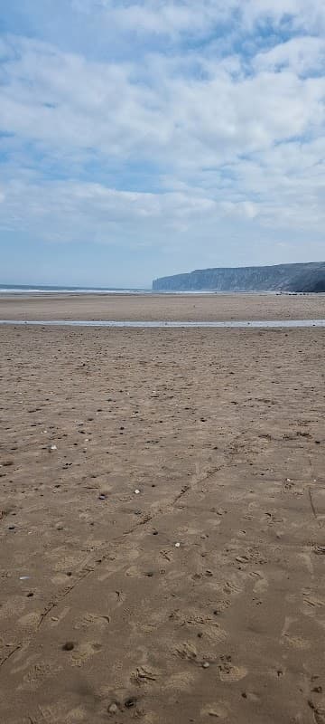 Martins Ravine Slipway - Park in filey