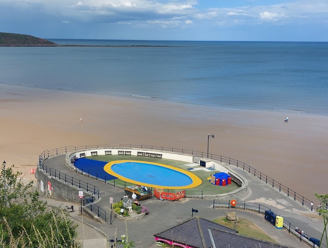 Paddling Pool - Swimming Pools in filey