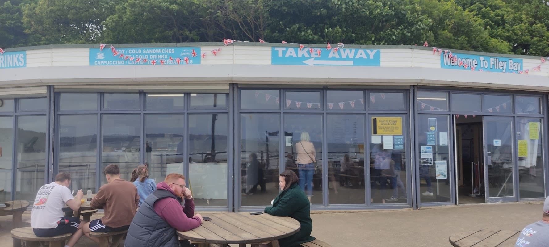 Cafe Royal Parade Cafe/Filey Bay Cafe in filey