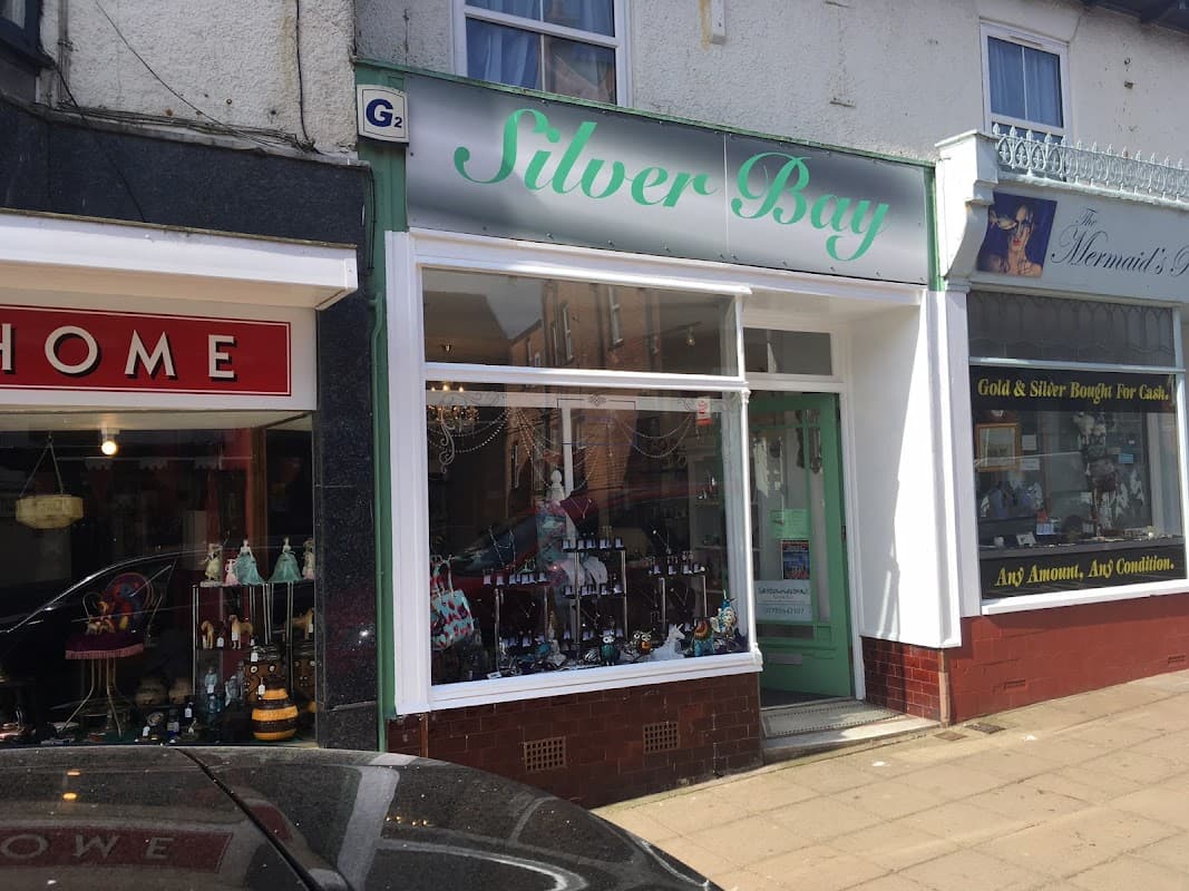 Silver Bay - Clothes Shops in filey