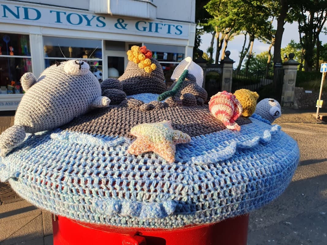 Walk Round Toys & Gifts - Gift Shops in filey