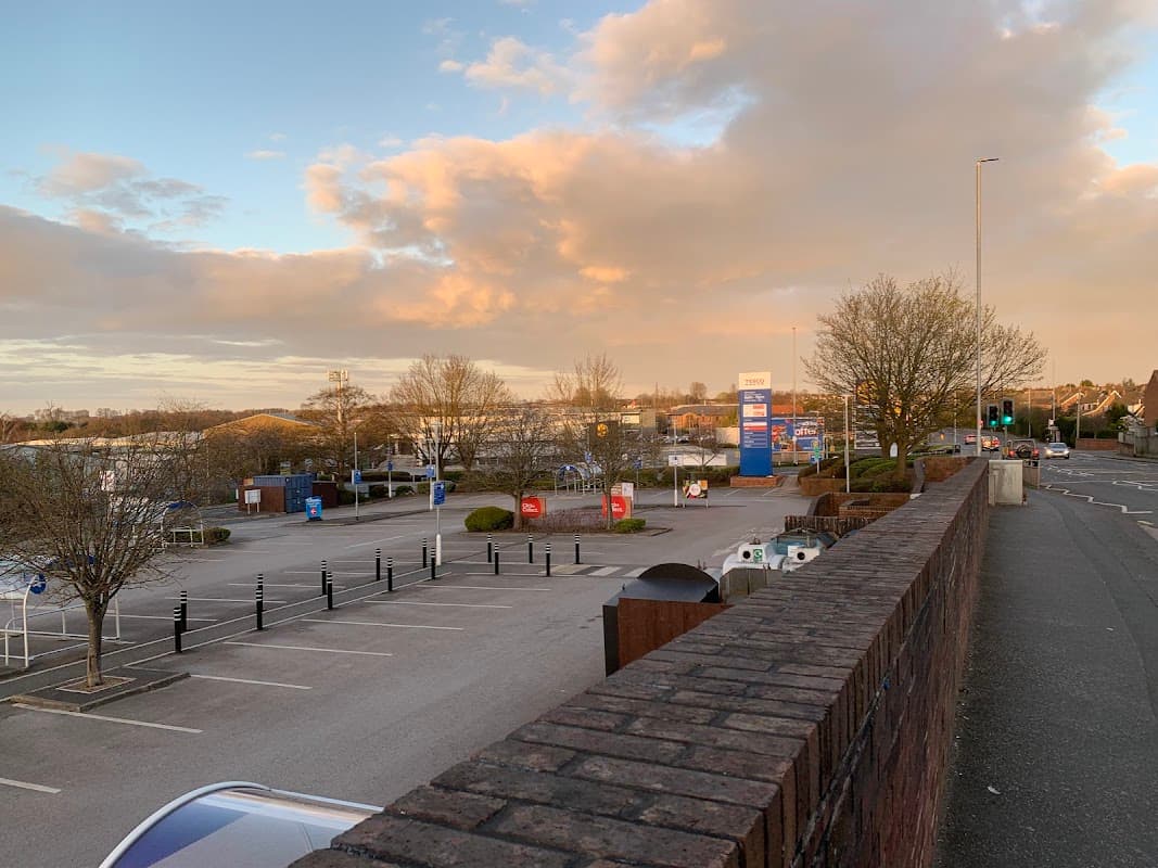 Bus Stop at Garforth Rail Station - Bus Stops in garforth