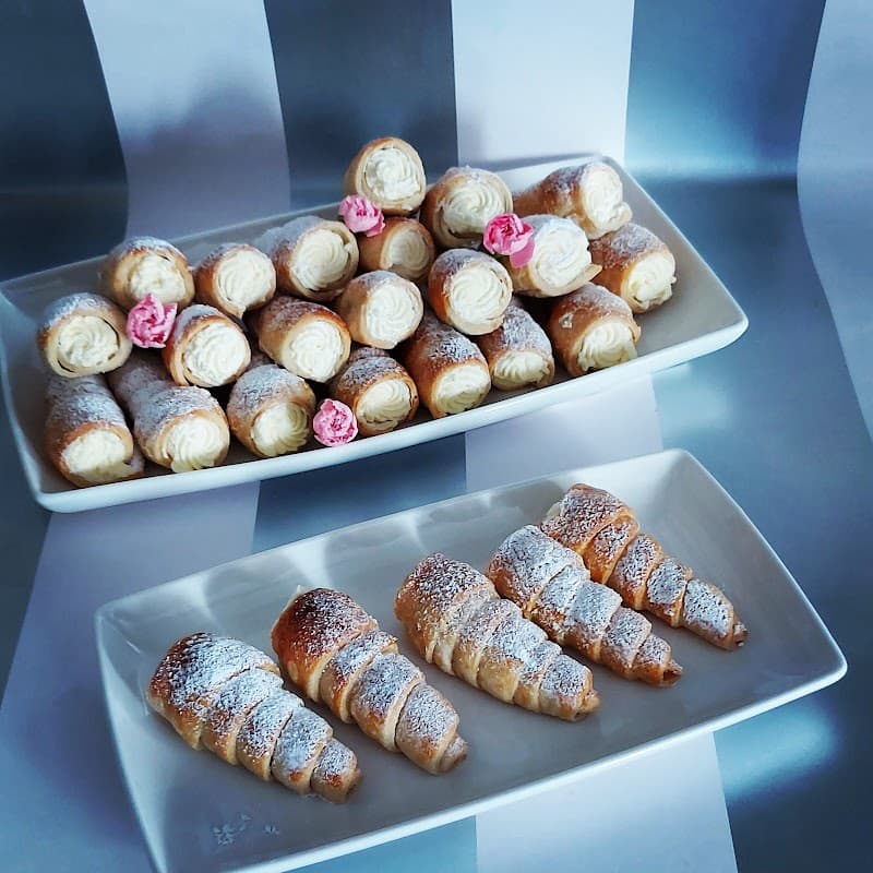 CandyCakeJoanna - Bakers in goole