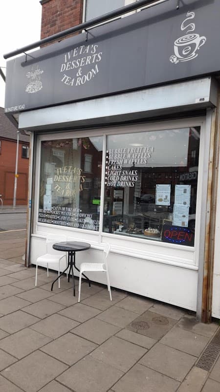 Iveta's Desserts and Tea Room - Tea Rooms in goole