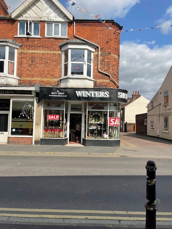WINTERS SHOES - Shoe Shops in great driffield