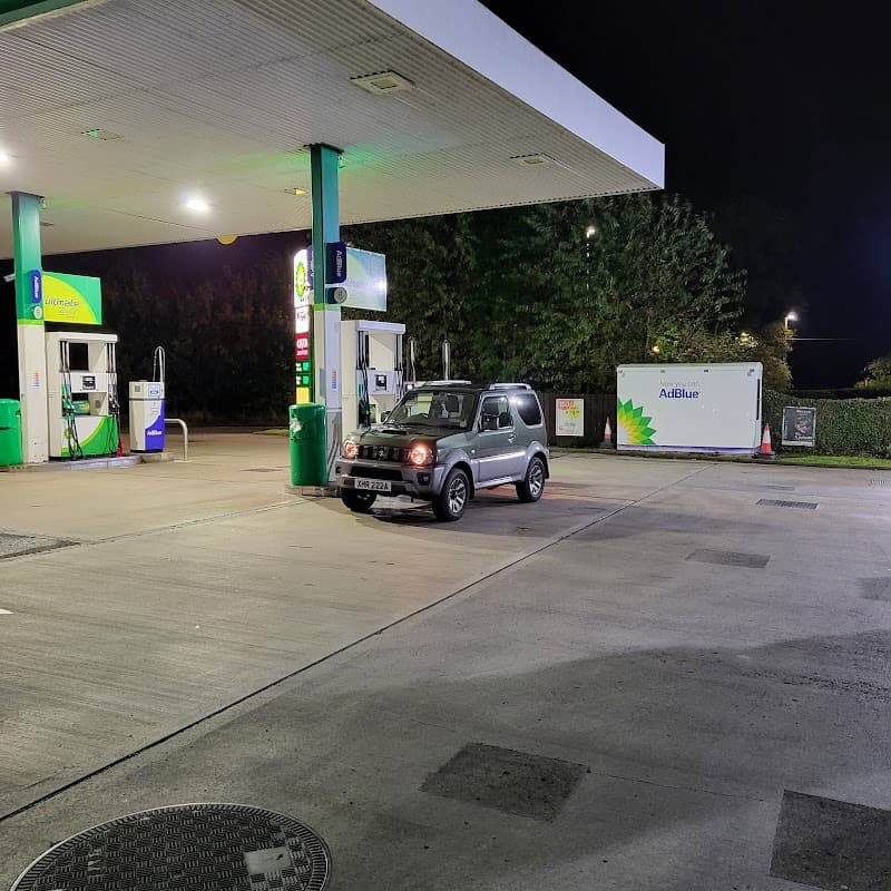 bp - Petrol Stations in guiseley