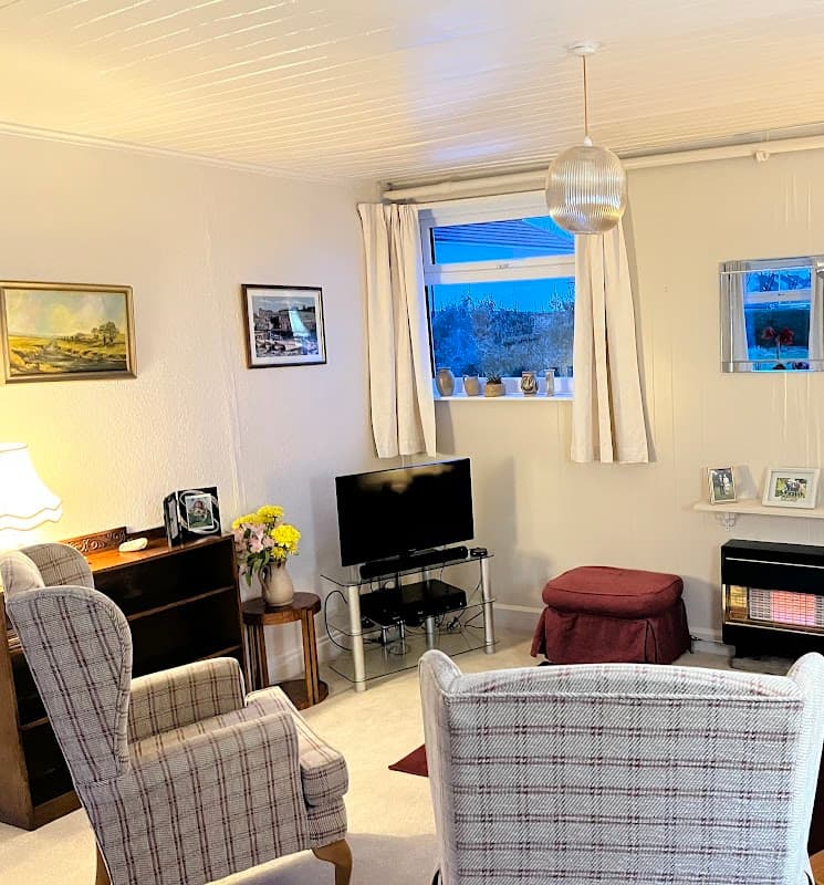 D THORP DECORATORS - Painters & Decorators in guiseley