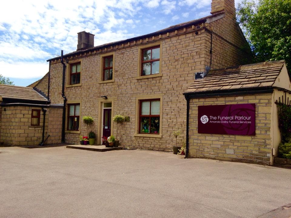 Amanda Dalby Funeral Services - Funeral Directors in halifax