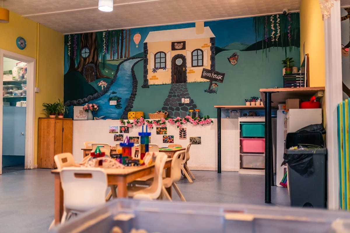 Bear's House day nursery - Nurseries in halifax