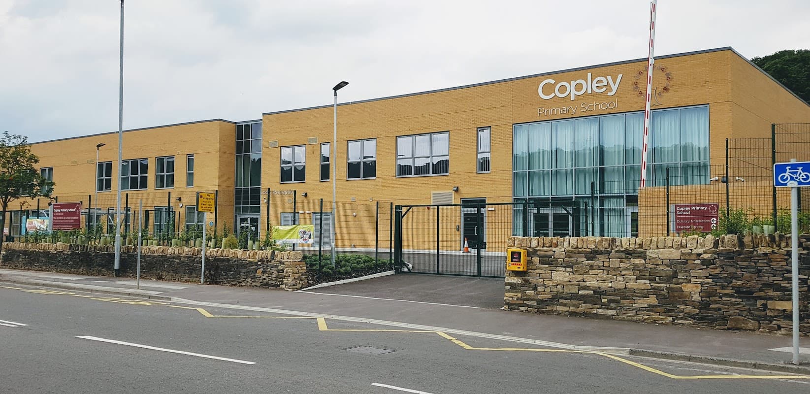Copley Primary School - Primary Schools in halifax