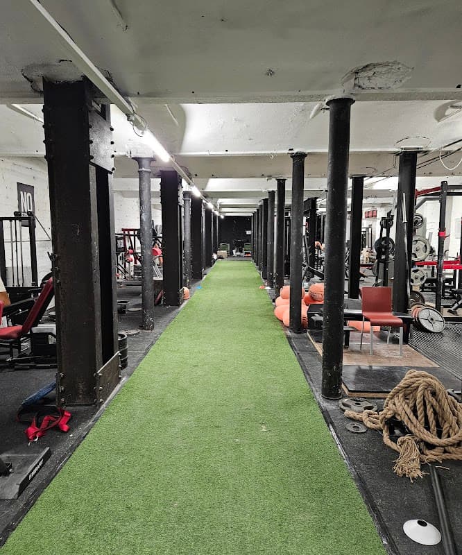 Halifax Strength Unit - Gyms in halifax