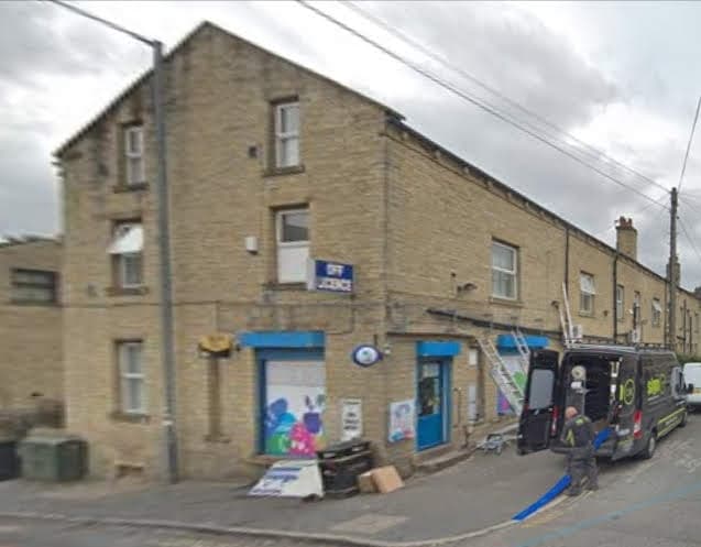 Hopwood Lane Mini Market - Corner Shops in halifax