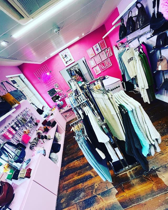 HOUSE OF 925 • Ladies Fashion Boutique