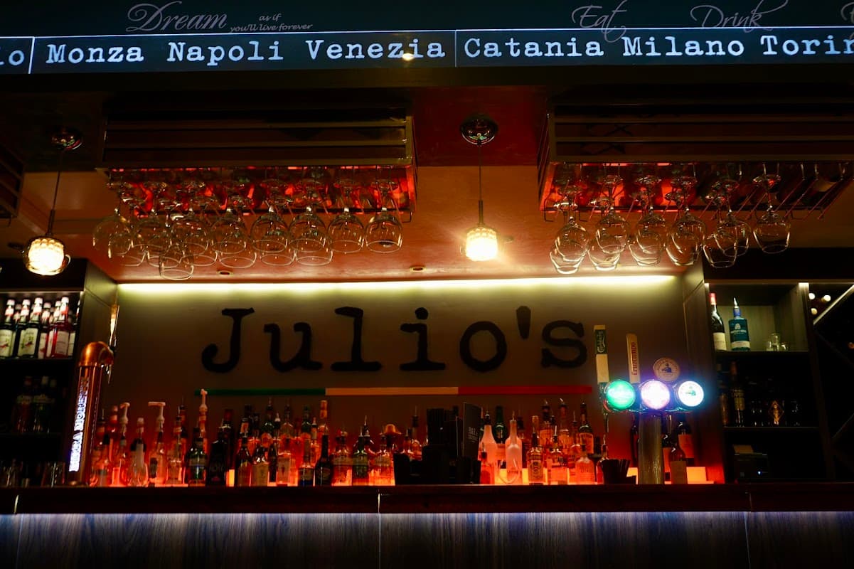 Julio’s - Italian Restaurant