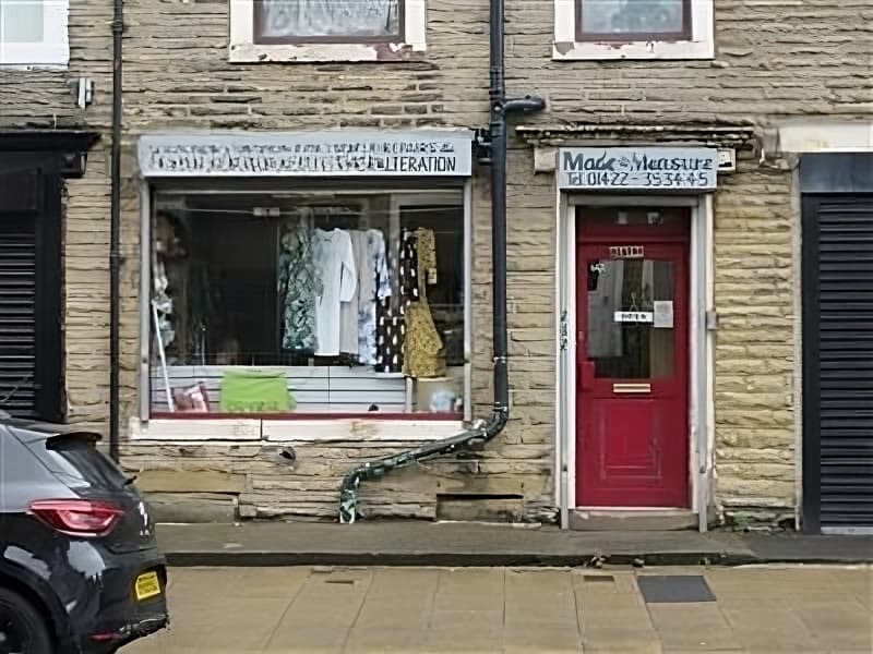 Malik Tailors - Tailors in halifax