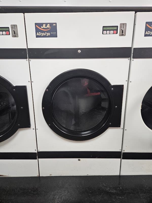 Queens Road Launderette - Launderettes in halifax