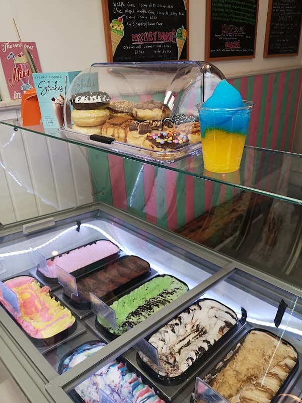 Roberto's Ice Cream Emporium - Ice Cream Shops in halifax