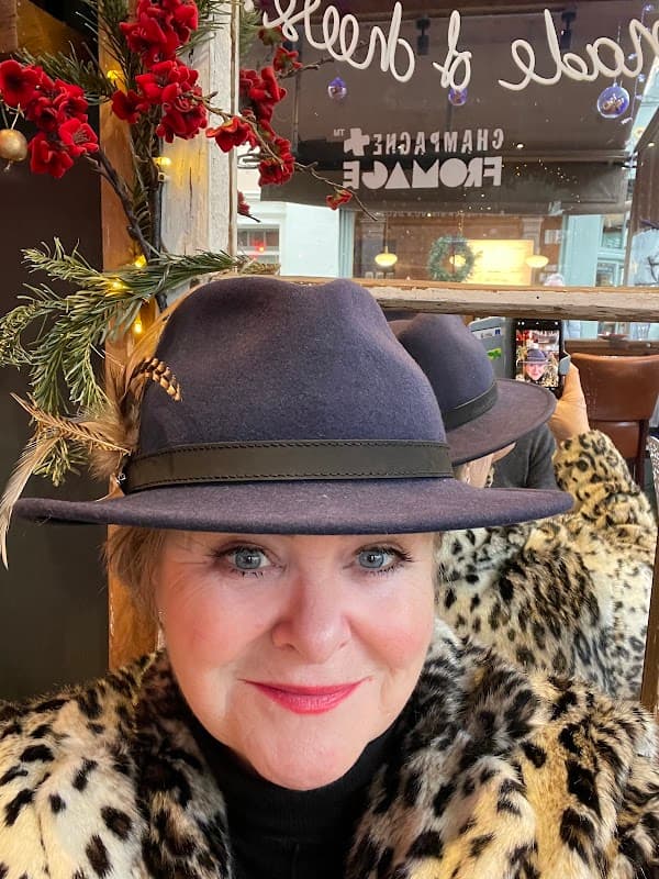 Salon Exceed - Hair Salons in halifax