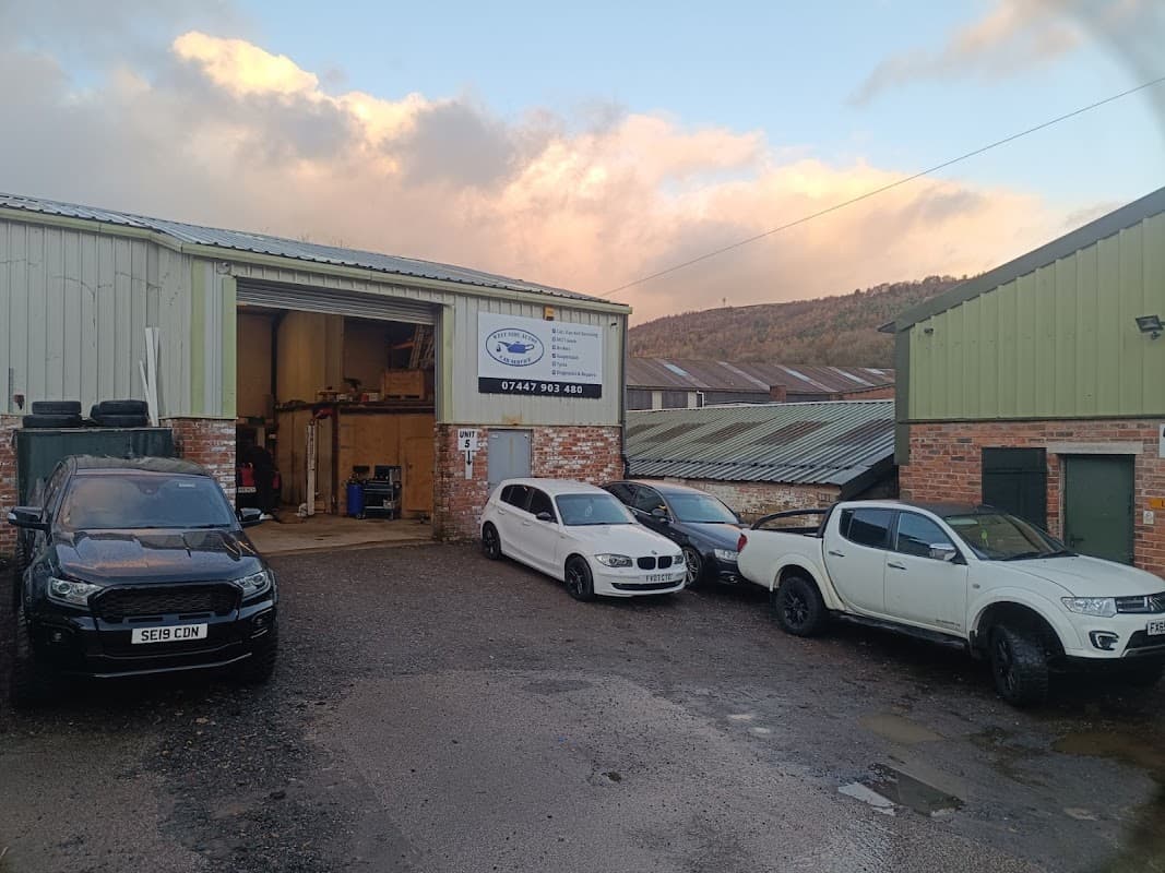 WEST SIDE AUTOS car service - Garages in halifax