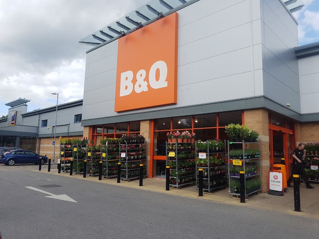 B&Q Harrogate - DIY Stores in harrogate