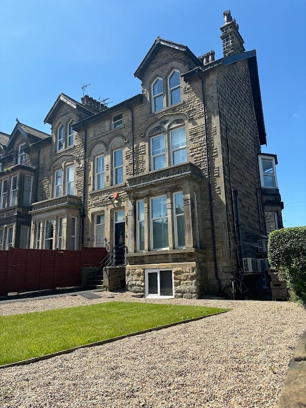 Chatsworth House Dental Clinic - Dentists in harrogate