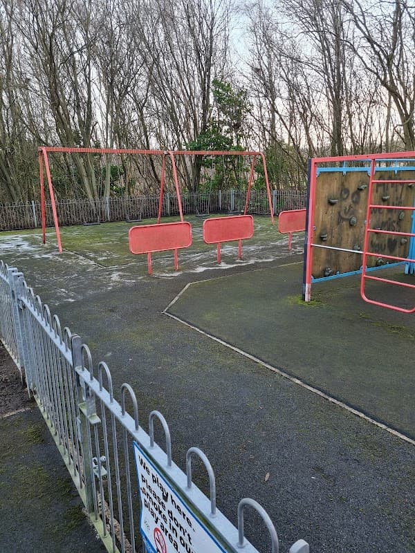 Playground Coltsfoot Ct - Playgrounds in harrogate